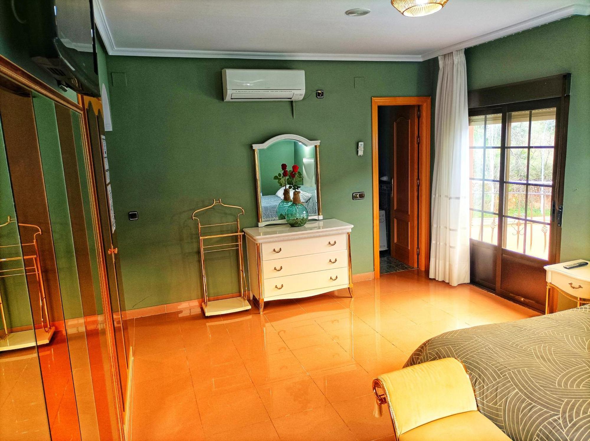 Hostal Restaurante Solaire Castañar de Ibor Εξωτερικό φωτογραφία